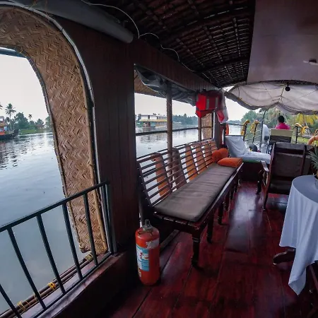 Kalappura Houseboats & Tours Hotel Alappuzha Exterior photo