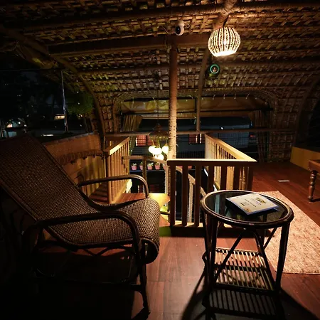 Kalappura Houseboats & Tours Hotel Alappuzha Exterior photo