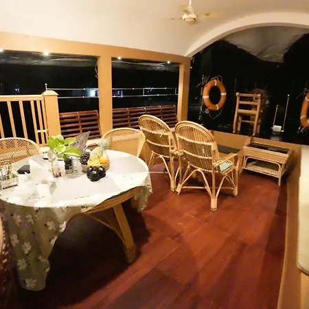 Kalappura Houseboats & Tours Hotel Alappuzha Exterior photo